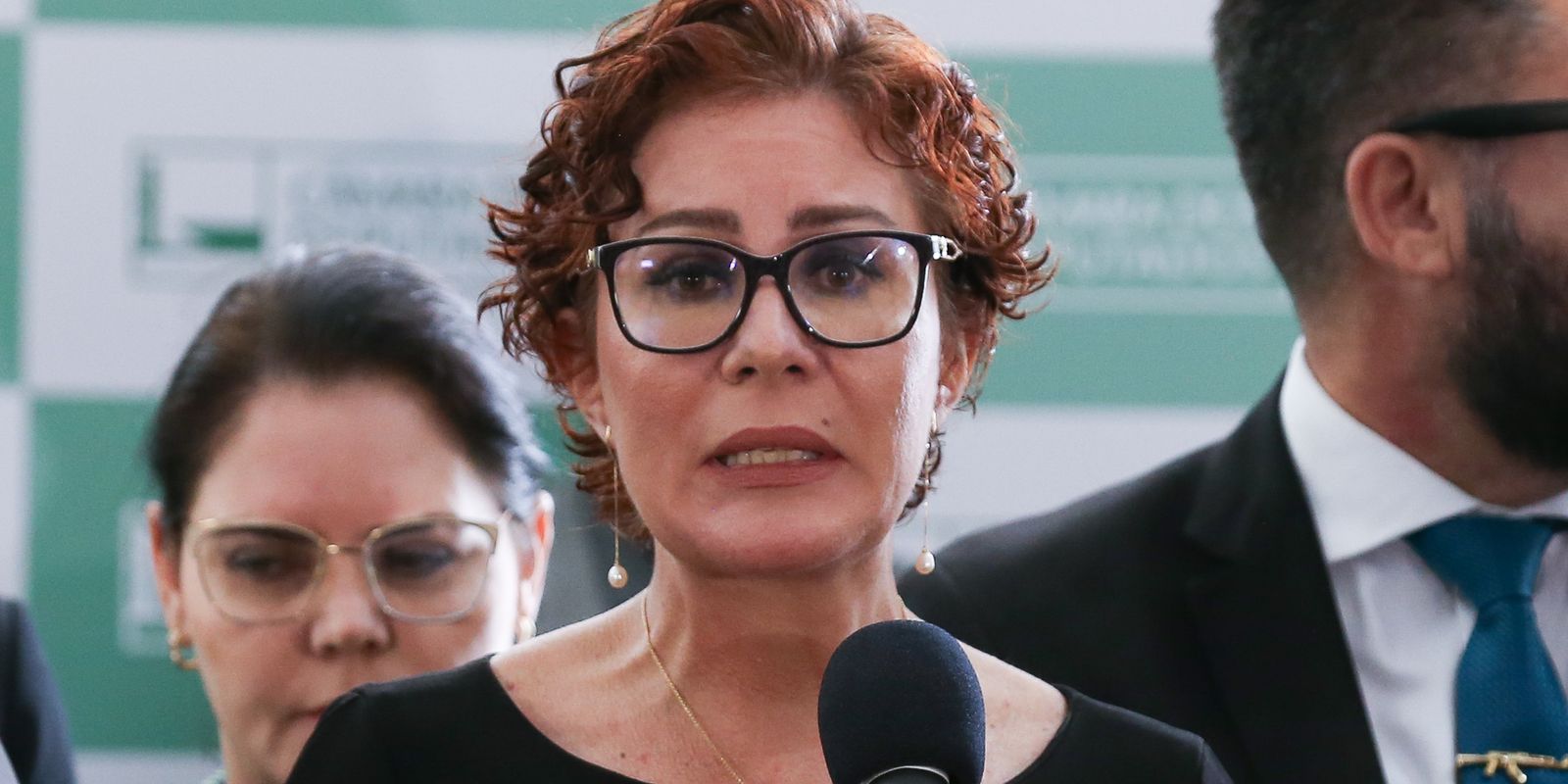 Itália começa a julgar extradição de Zambelli; audiência é suspensa