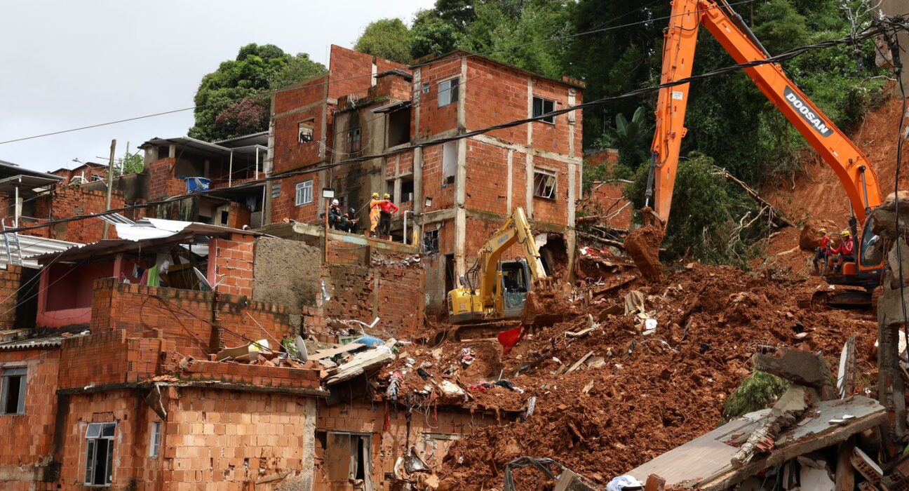 MG: Número de mortes sobe para 65; quatro pessoas seguem desaparecidas