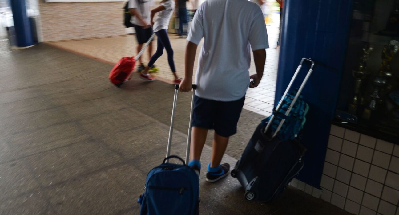 MP de Minas faz alerta sobre exposição de menores nas redes sociais