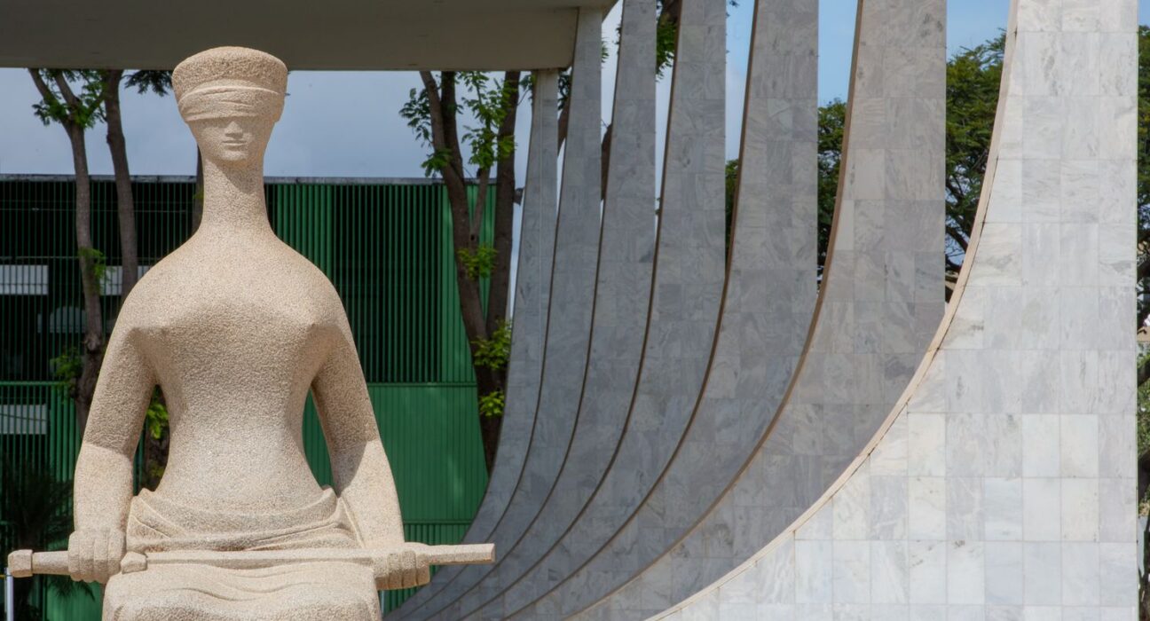 Por unanimidade, STF enquadra caixa 2 como improbidade administrativa