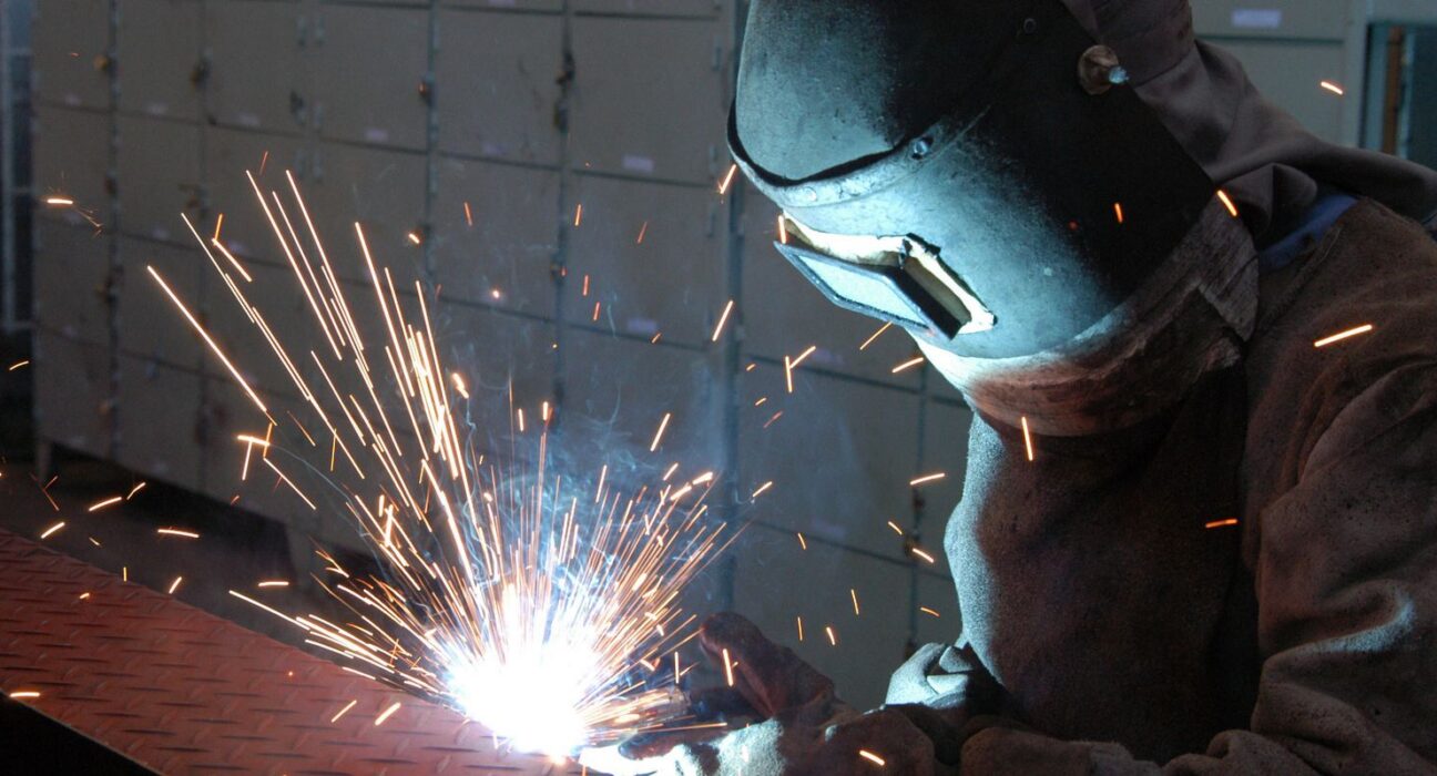 Inflação na porta de fábrica cai 4,53% em 2025; 2ª menor desde 2014