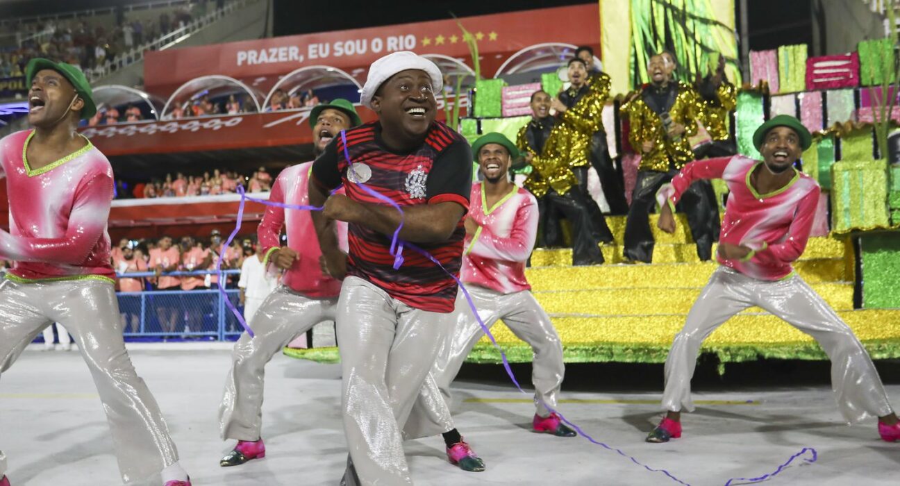 TV Brasil transmite desfile das escolas de samba da Série Prata do Rio