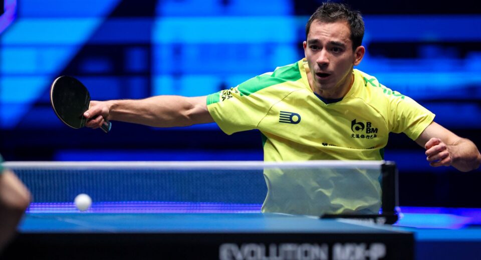 Hugo Calderano estreia com vitórias no WTT Smash de Singapura