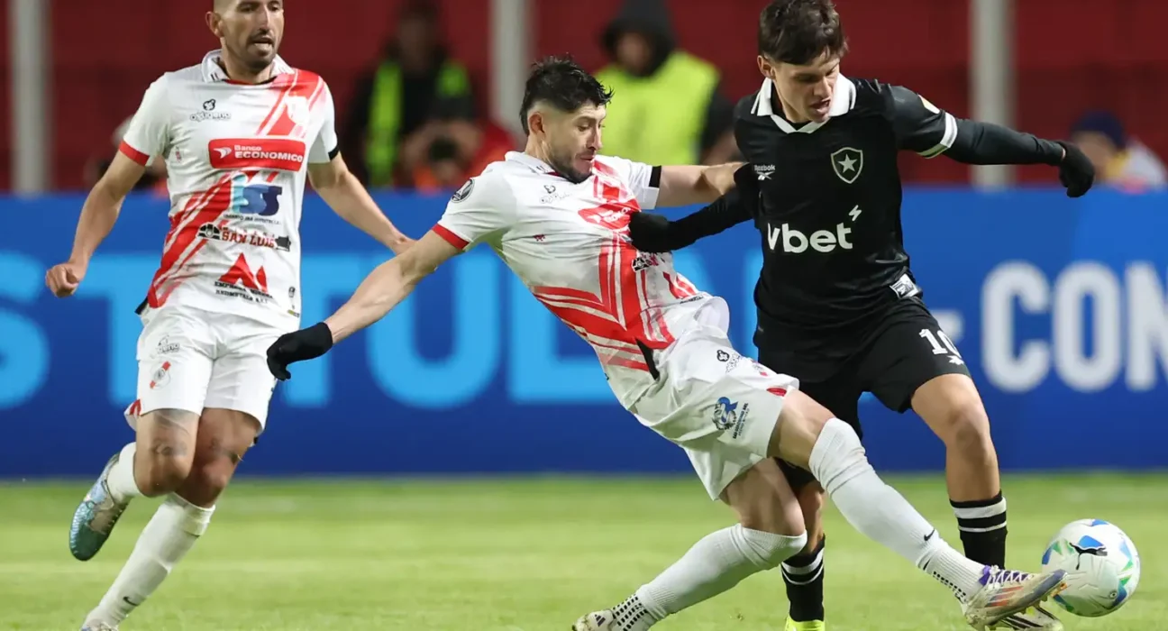 Botafogo sente altitude e perde para o Nacional Potosí