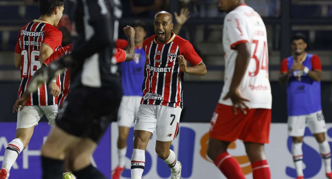 São Paulo e Palmeiras se garantem nas semis do Campeonato Paulista