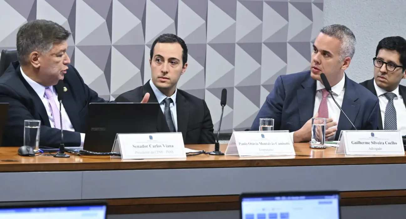 Empresário se mantém em silêncio em depoimento à CPMI do INSS