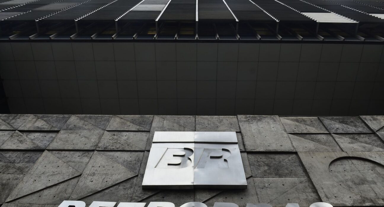 Petrobras abre mão de assumir controle da petroquímica Braskem