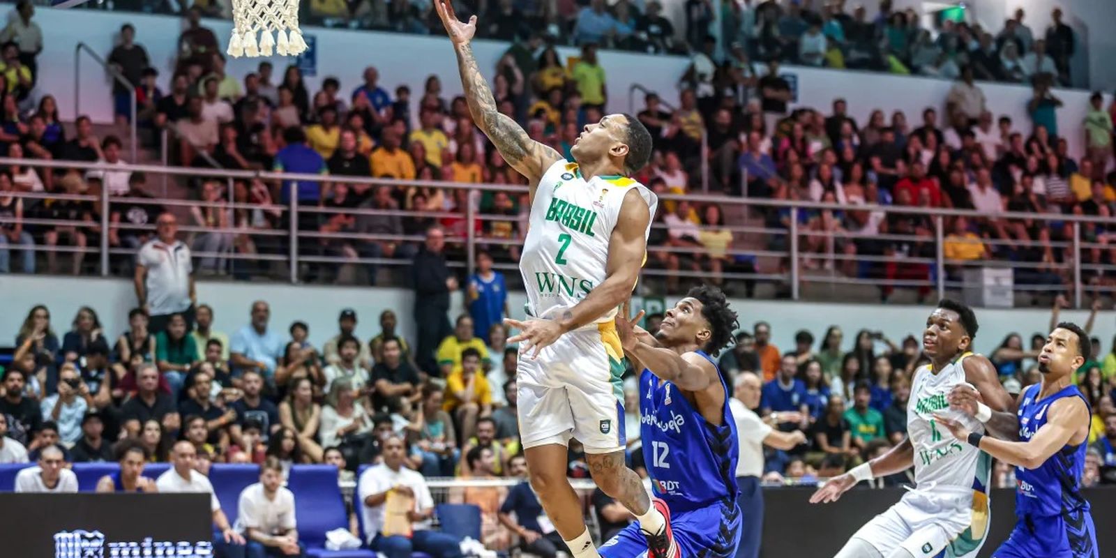 Brasil mantém 100% de aproveitamento nas Eliminatórias para a Copa