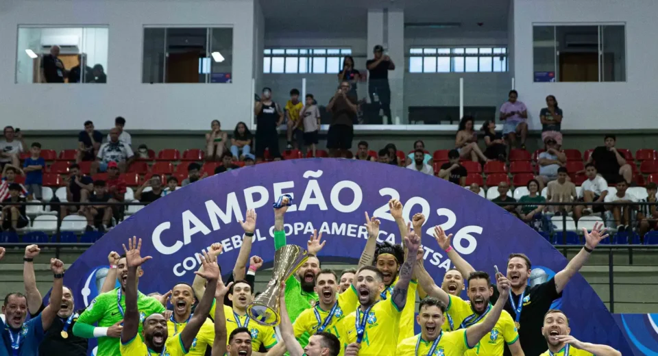 Brasil bate Argentina e conquista 12º título na Copa América de Futsal