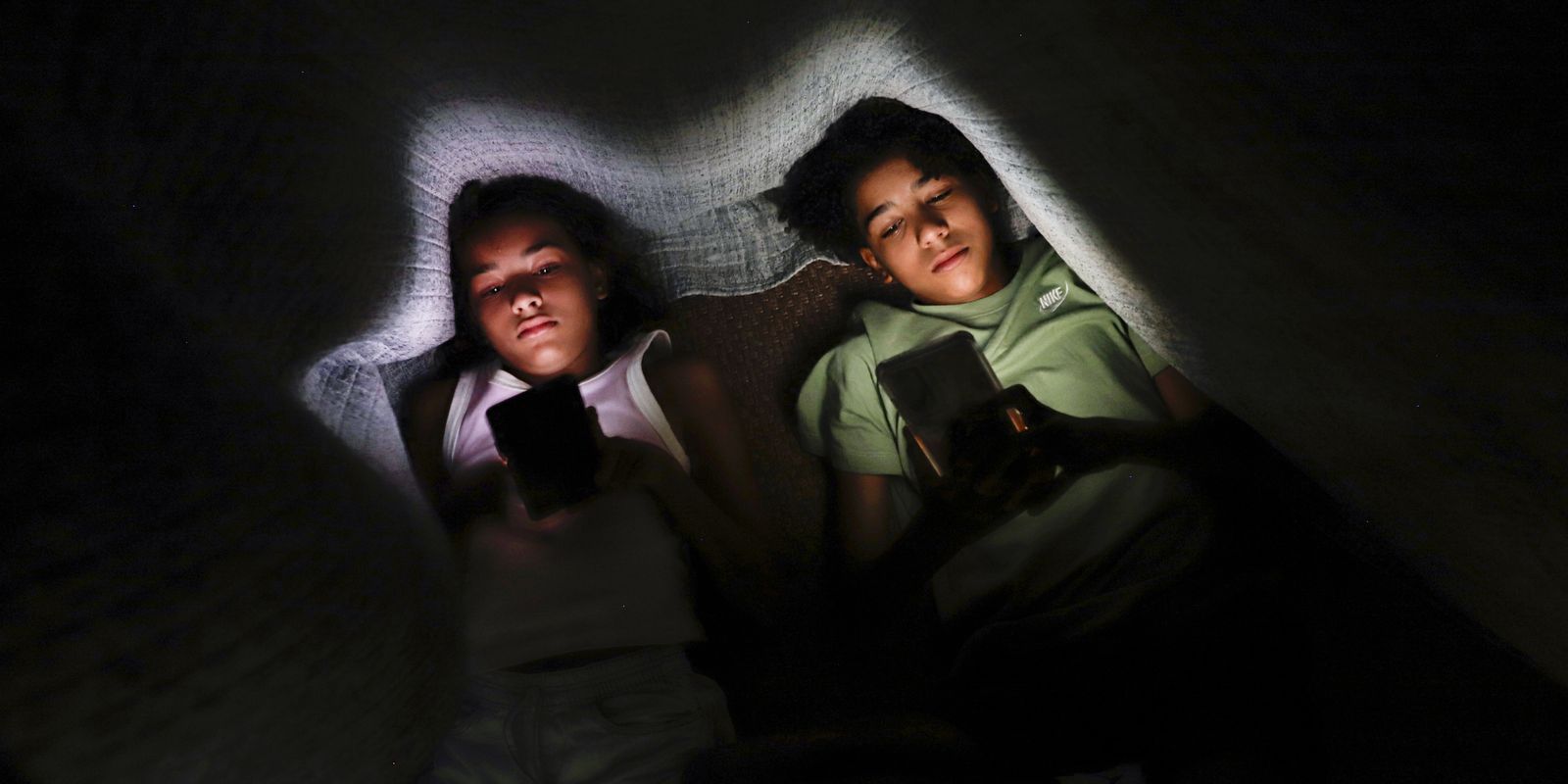 Consulta pública sugere mais rigidez na aferição de idade na internet