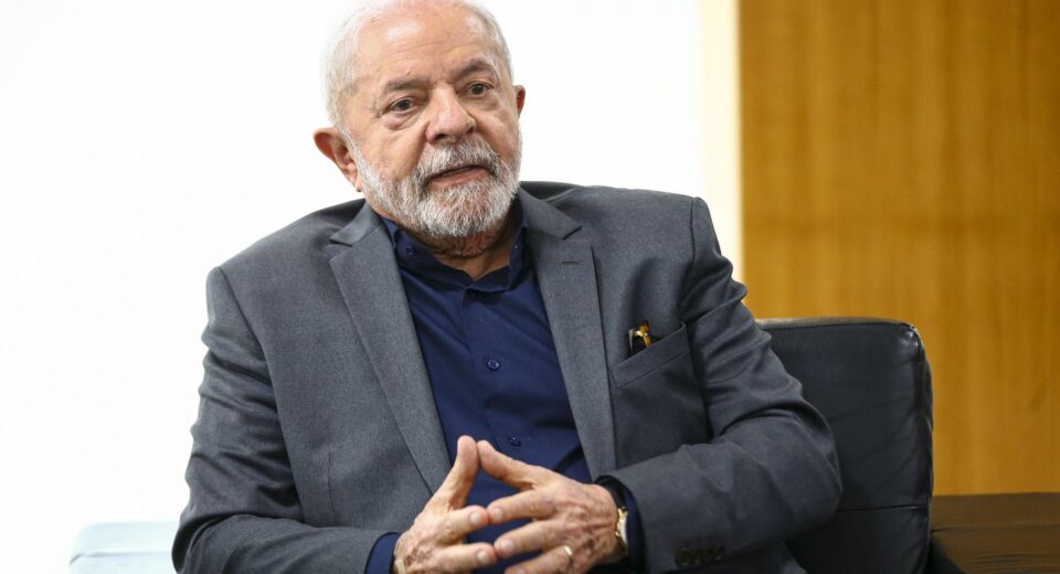 Principal desafio da Venezuela é fortalecer democracia, diz Lula
