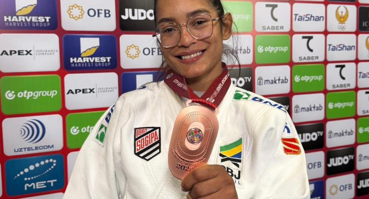 Jéssica Lima é bronze no 1º dia do Grand Slam de judô no Uzbequistão