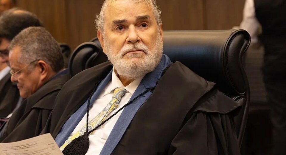 Desembargador vai assumir vaga de ministro afastado pelo STJ