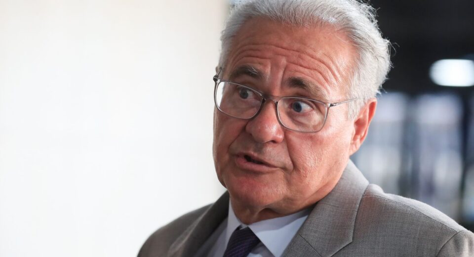 Senado instala comissão para apurar fraudes do Banco Master