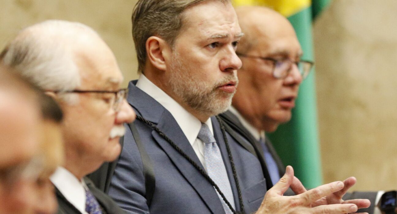 Fachin arquiva ação que pedia suspeição de Toffoli no caso Master