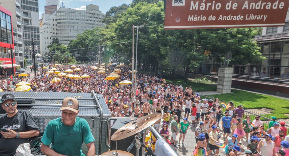 Centro de São Paulo tem axé e outras surpresas no domingo de carnaval