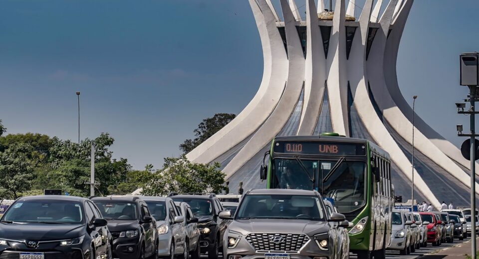 Saiba mais sobre as novas regras nacionais para tirar a CNH