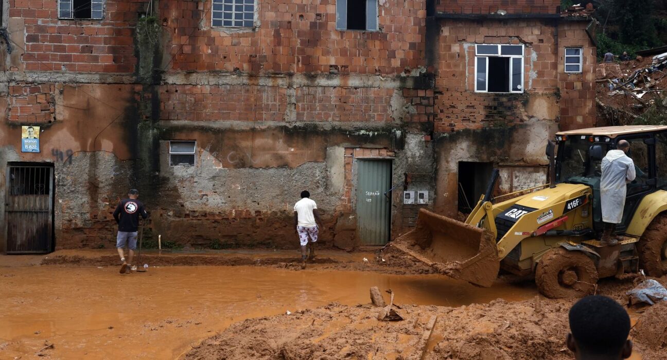 Inmet emite alerta de grande perigo para chuvas intensas em Minas