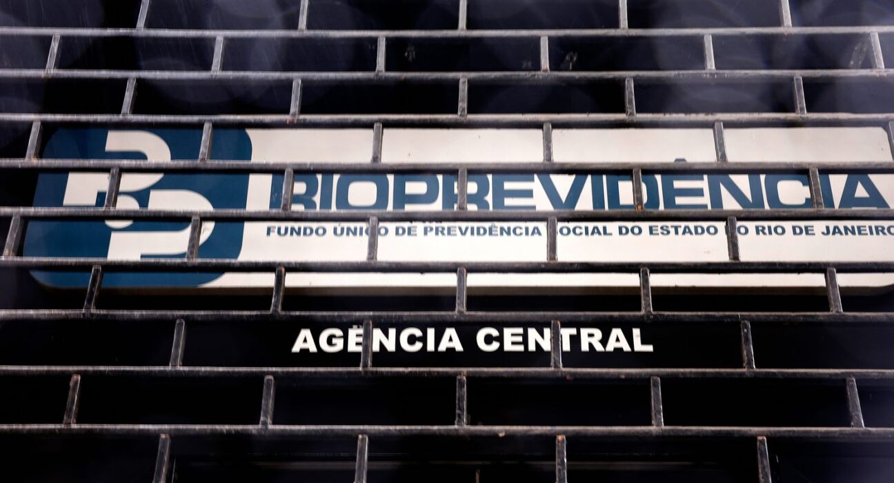 Ex-presidente do Rioprevidência é preso em operação da Polícia Federal