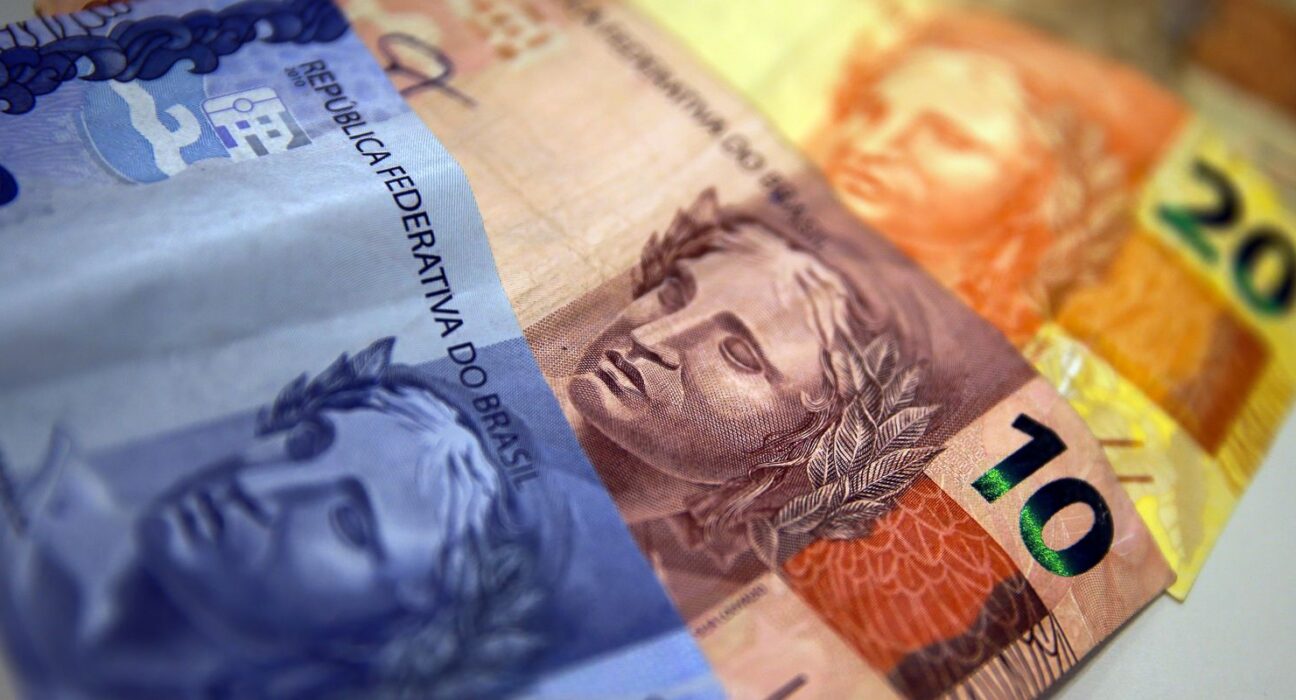 Mercado reduz previsão da inflação para 3,95% este ano