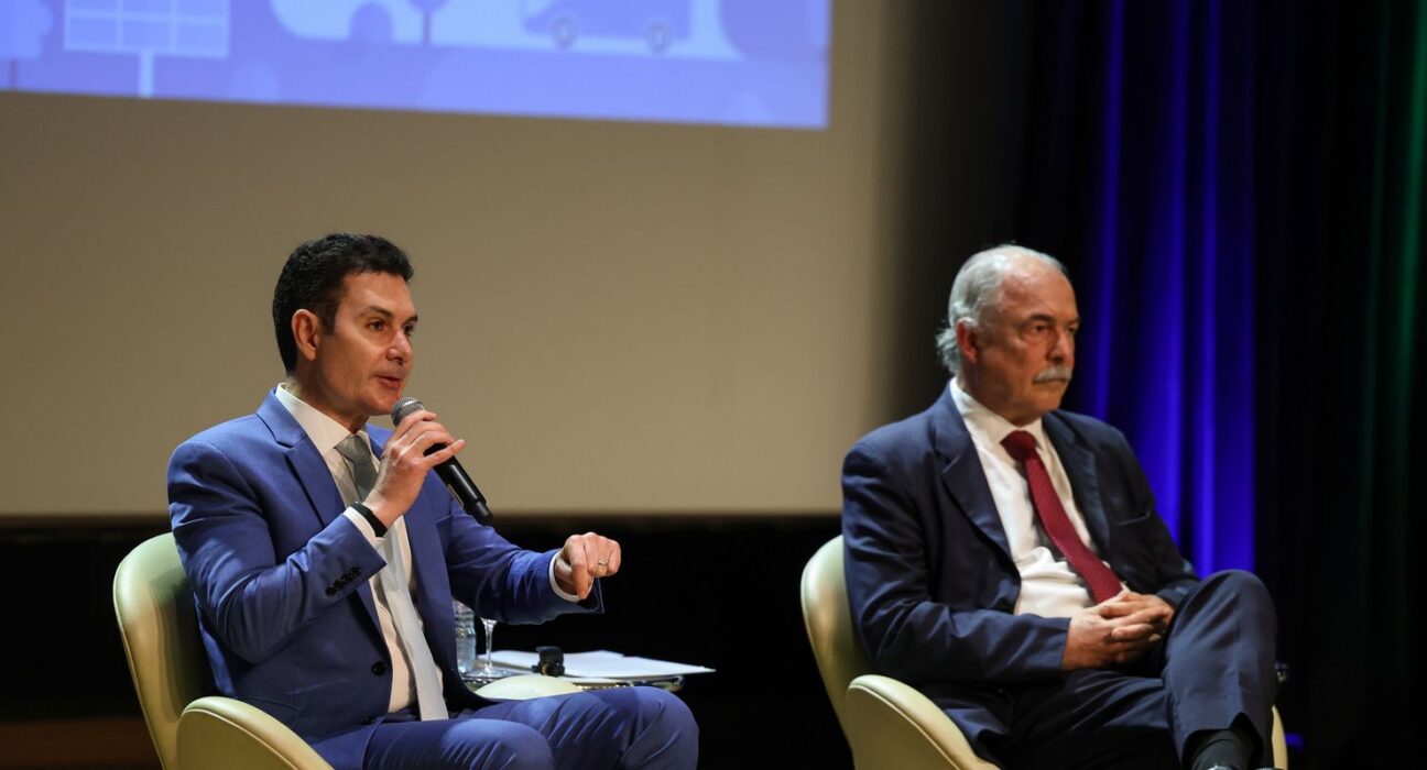 Ministros defendem mais parcerias em investimentos em infraestrutura
