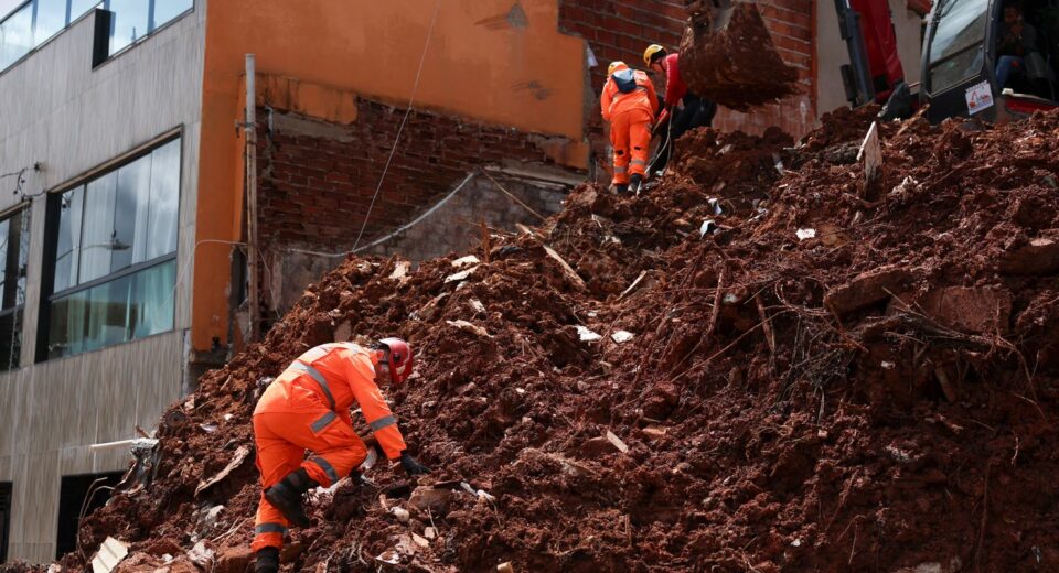 Número de mortes causadas pelas chuvas em Minas sobe para 59