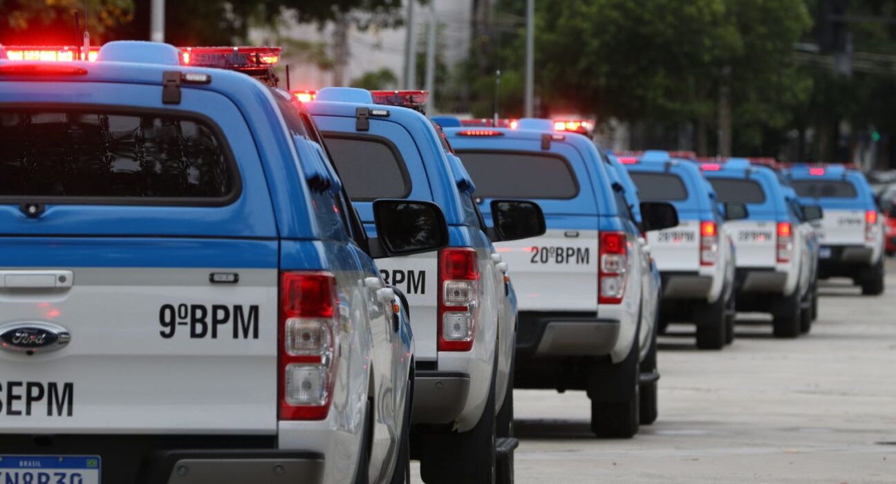 Polícia Militar faz operação no Complexo da Maré no Rio