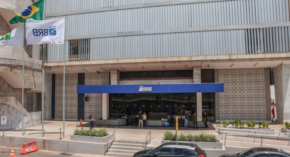 Justiça suspende uso de terrenos como garantia de capitalização do BRB