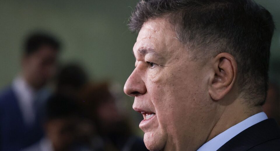 CPI do INSS: após revés no STF, Viana quer votar relatório nesta sexta