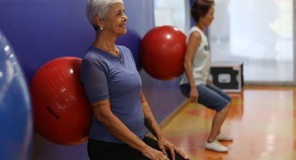 Exercícios físicos contribuem para envelhecimento saudável