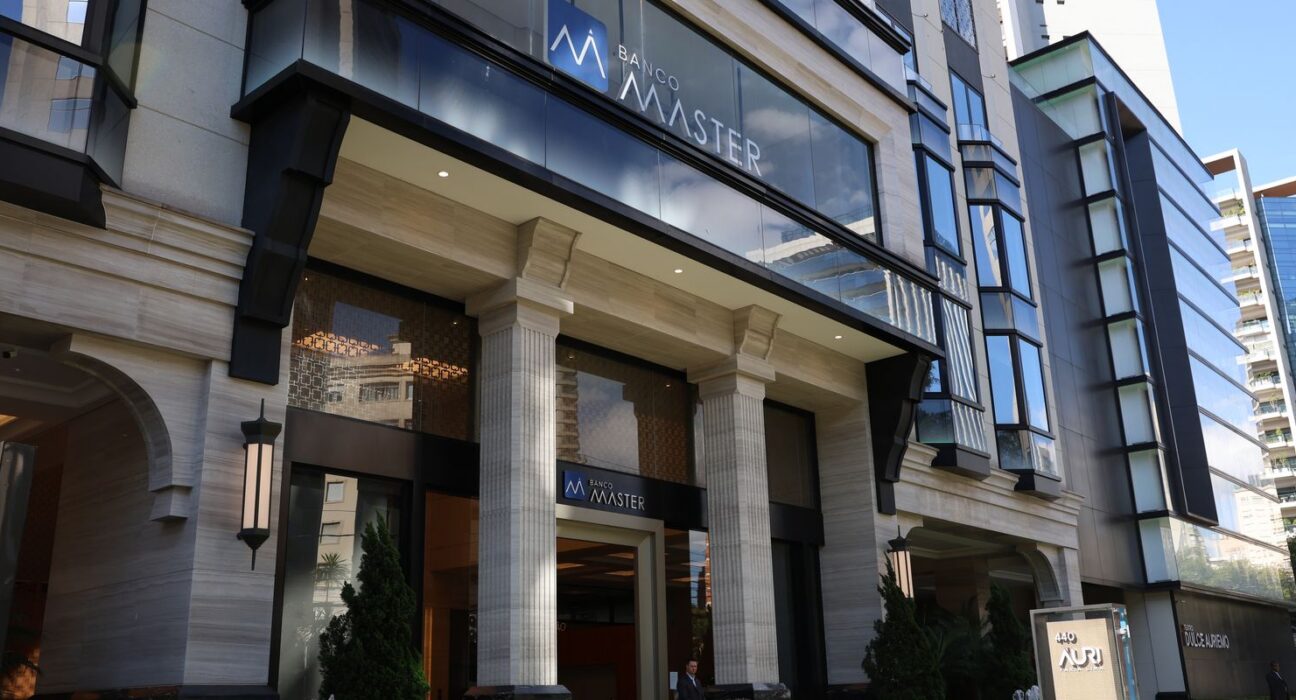 Mendonça desobriga ex-sócio do Master de depor na CPMI do INSS