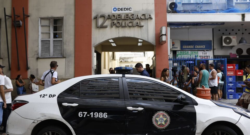 Subsecretário do Rio é demitido após envolvimento de filho em estupro