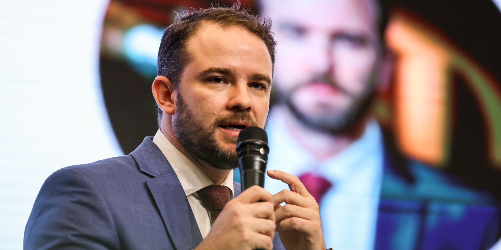 Lula confirma Dario Durigan na Fazenda, após saída de Haddad