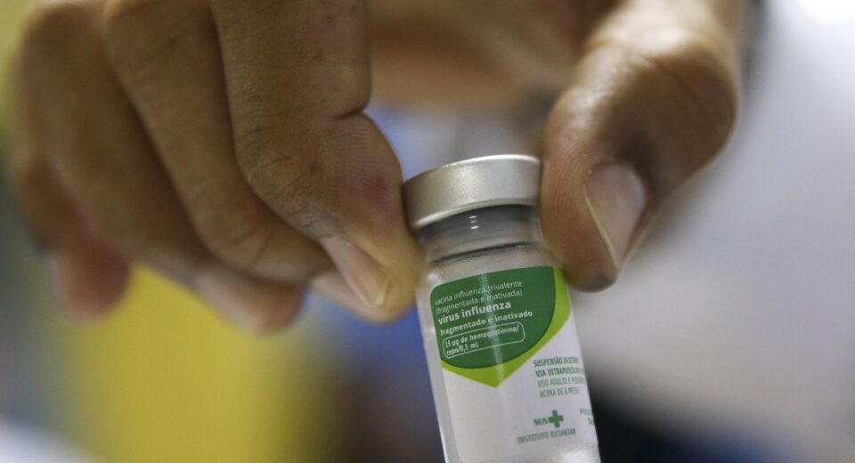 Circulação do vírus da gripe está em alta em várias regiões do país