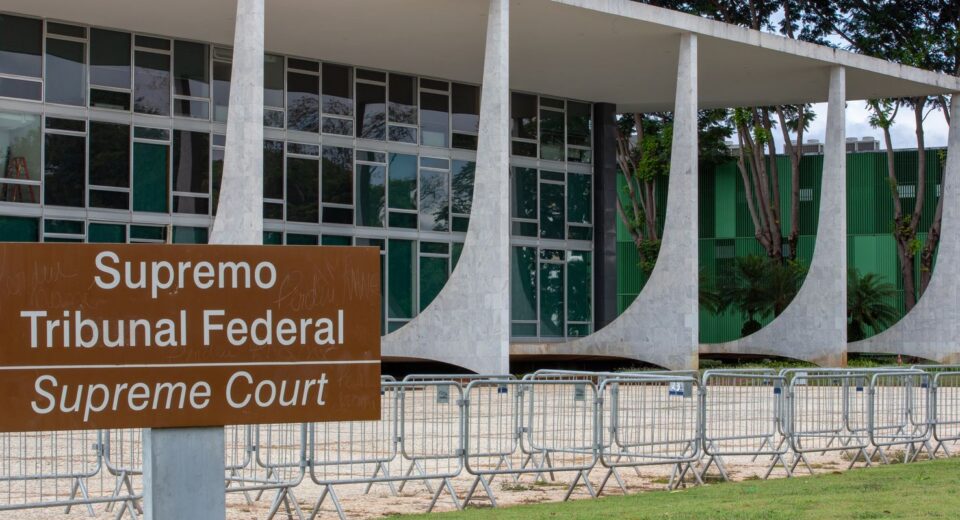 Dino cita existência de “atacadistas de emendas” ao condenar deputados