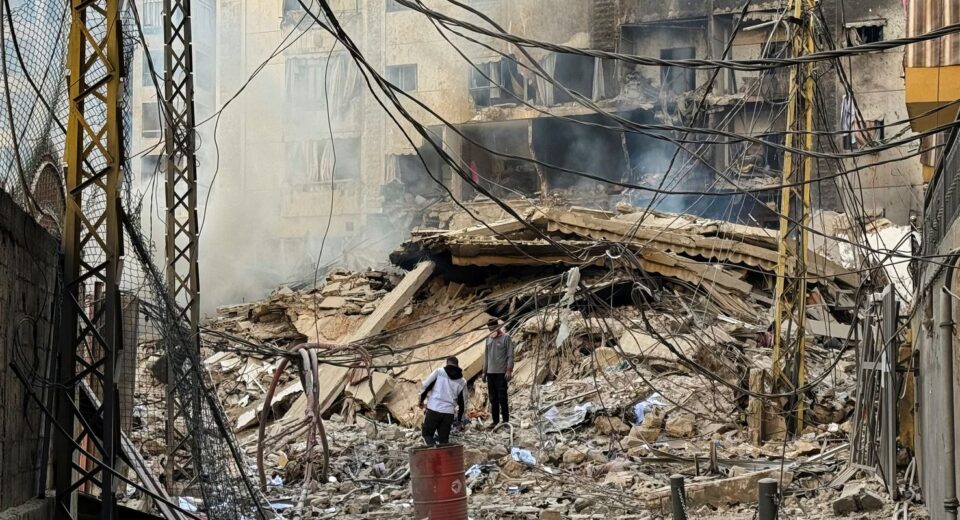 Guerra deixa salas de aula com crianças feridas ou mortas diariamente