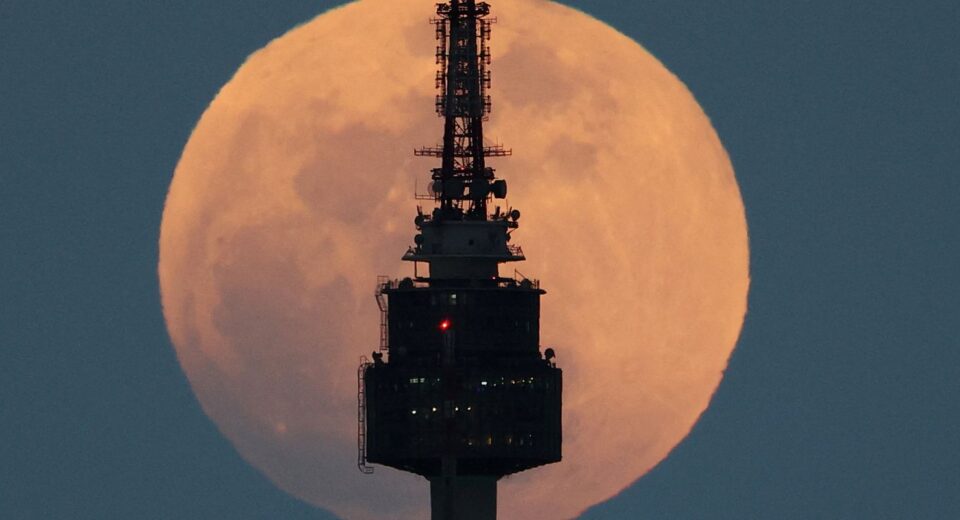 Fenômeno da Lua de Sangue foi visto hoje na Região Norte