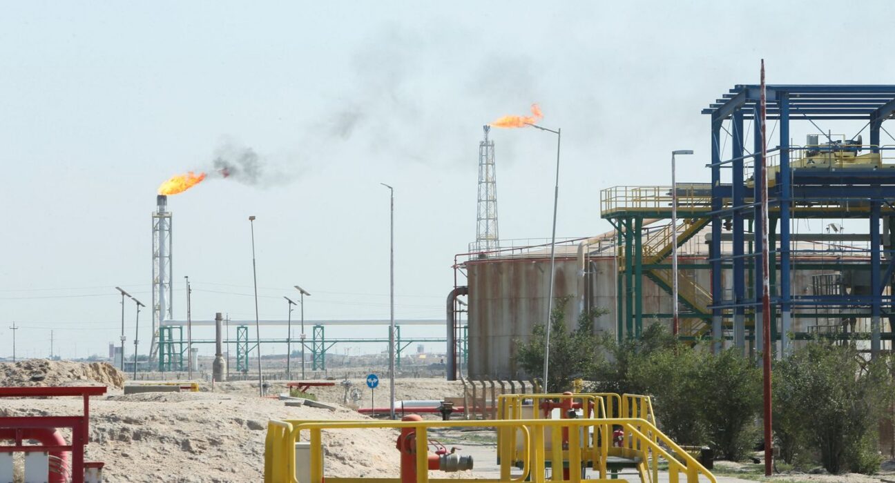 Pressão econômica da resistência do Irã força novo recuo dos EUA