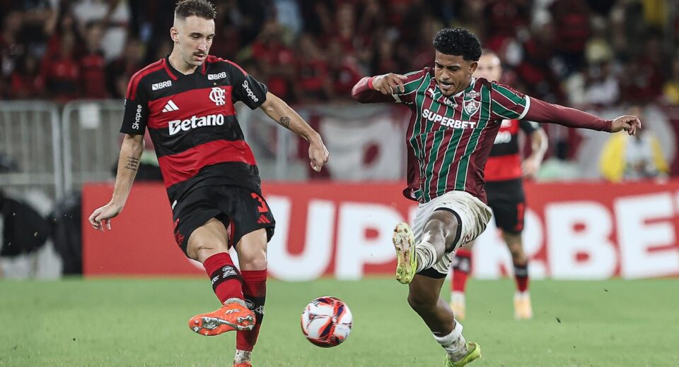 Fluminense e Flamengo jogam por título do Campeonato Carioca