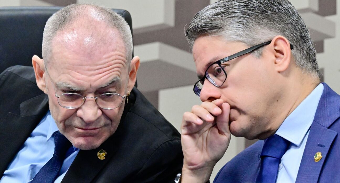 Senador critica restrição ao uso de dados do Coaf em CPI