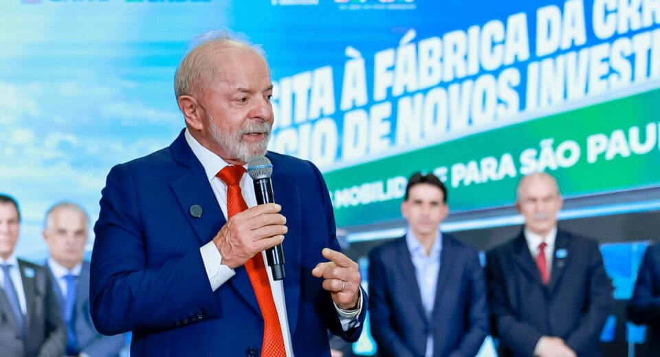 Lula defende parcerias externas para trazer novas tecnologias ao país