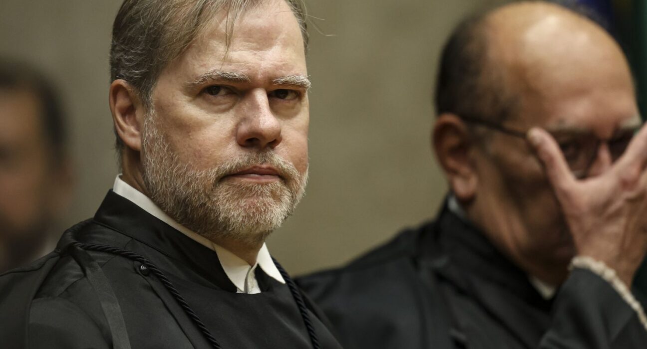 Toffoli se declara suspeito para julgar prisão de Vorcaro