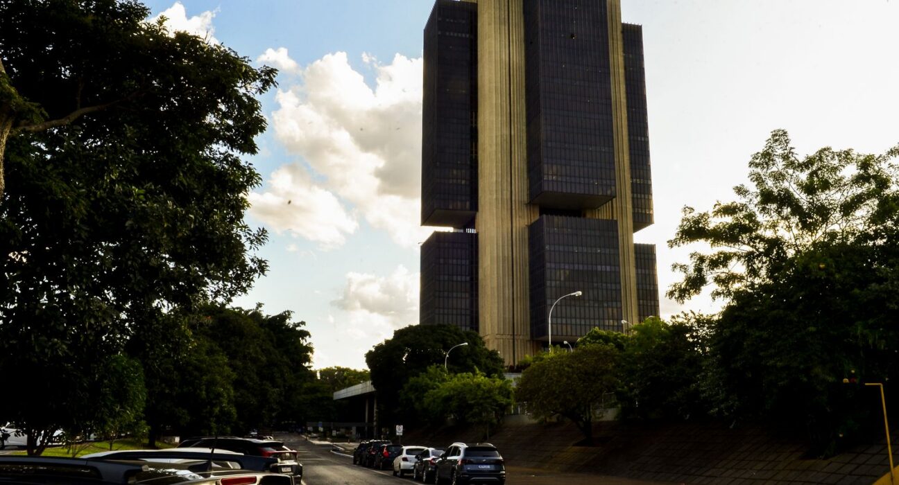 BC reforça segurança em contas de instituições no sistema de pagamento