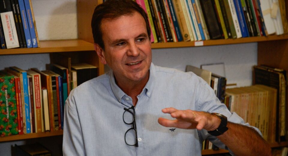 Paes diz que secretário de Defesa do Consumidor do Rio sofreu atentado