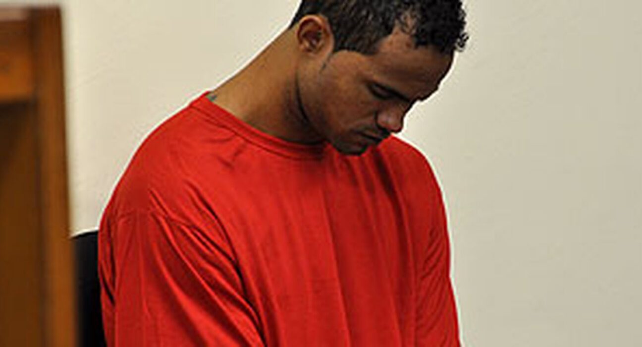 Justiça manda prender goleiro Bruno após ele descumprir condicional