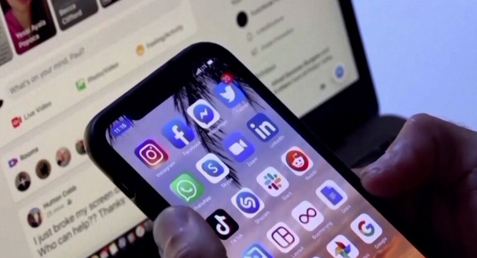 Ódio contra mulheres nas redes é tema do Caminhos da Reportagem