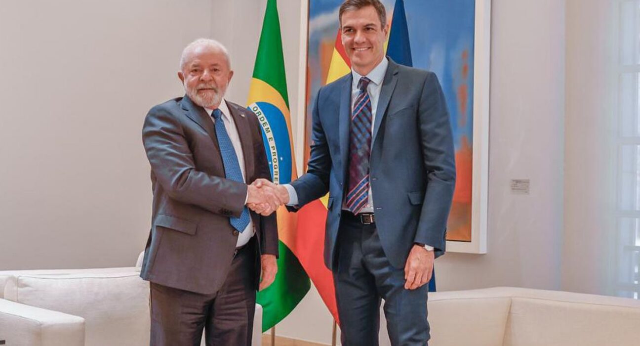 Lula conversa com Pedro Sánchez e confirma viagem à Espanha