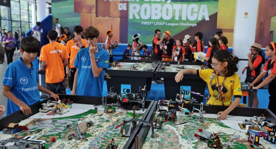 Festival SESI de Educação leva campeonato de robótica para São Paulo