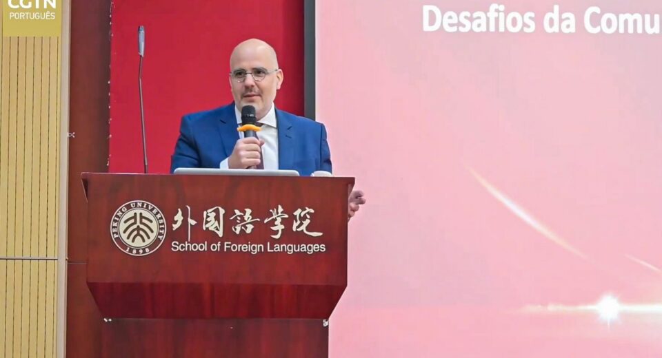 Presidente da EBC visita China e amplia projetos de cooperação