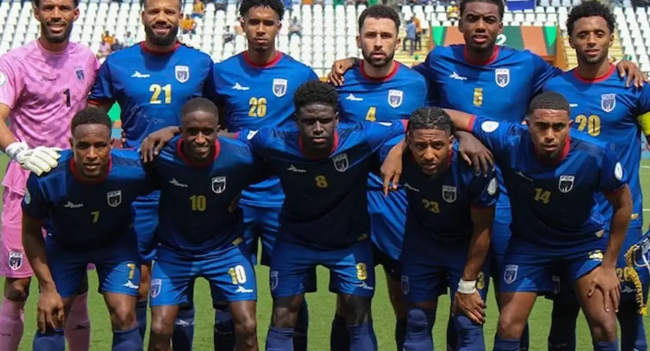 Tubarões Azuis nadam contra a corrente rumo à Copa 2026